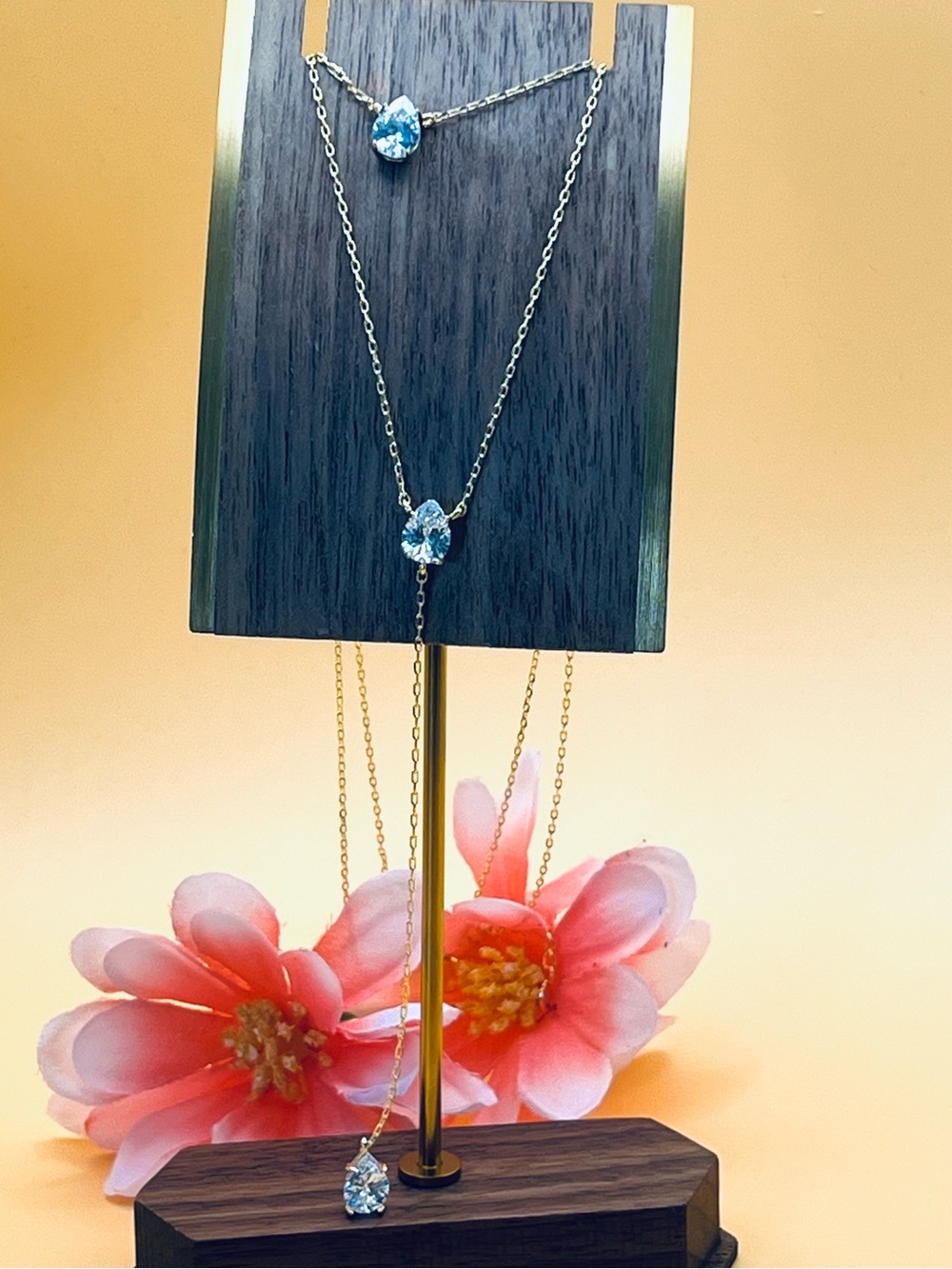 14KG plated Necklace with clear  CZ, tear drop layer design